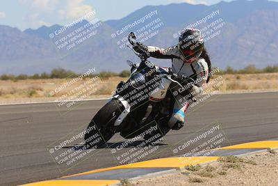 media/Oct-03-2022-Moto Forza (Mon) [[5f077a3730]]/Beginner Group/Session 3 (Turn 15 Inside)/